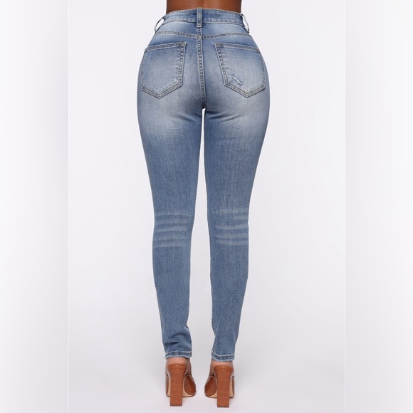 Fashion Nova Crossover Mid Rise Skinny Jeans - Picture 2 of 5